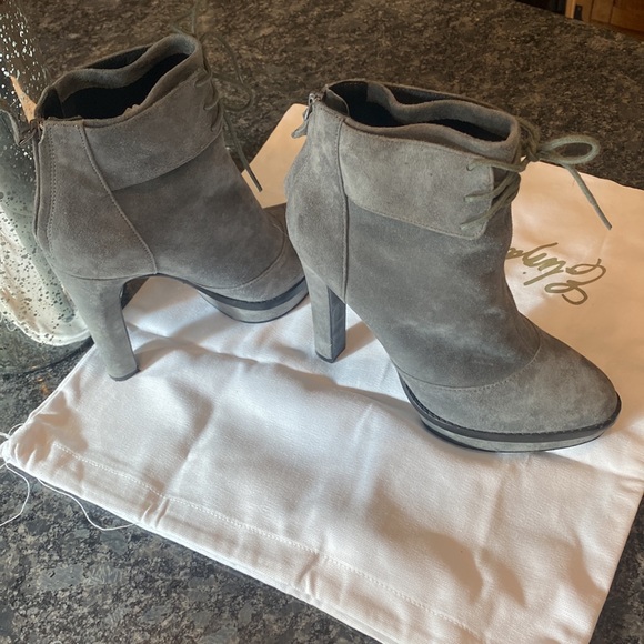 Elizabeth & James Suede Heather grey and black trim high Heel boots lace up  top - Picture 13 of 15